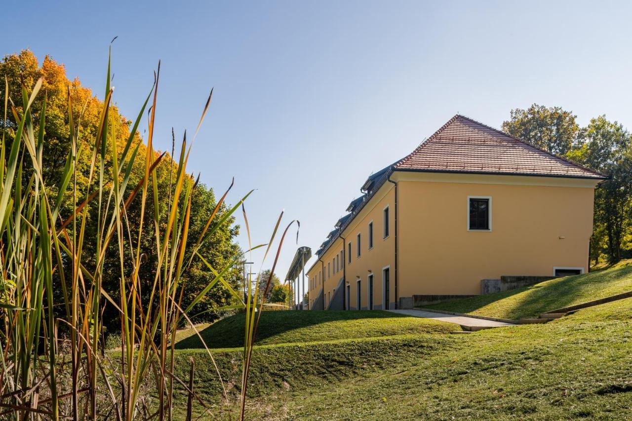 Dvorec Trebnik - Sobe Slovenske Konjice Exteriör bild