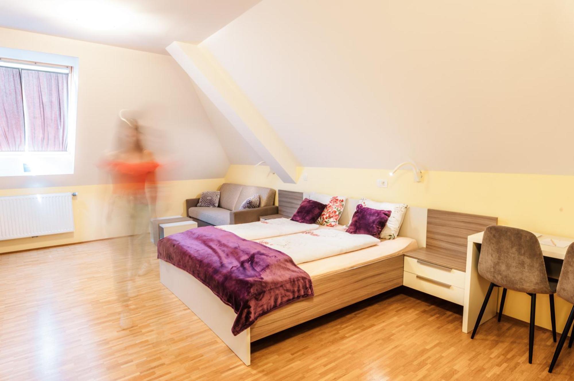 Dvorec Trebnik - Sobe Slovenske Konjice Exteriör bild