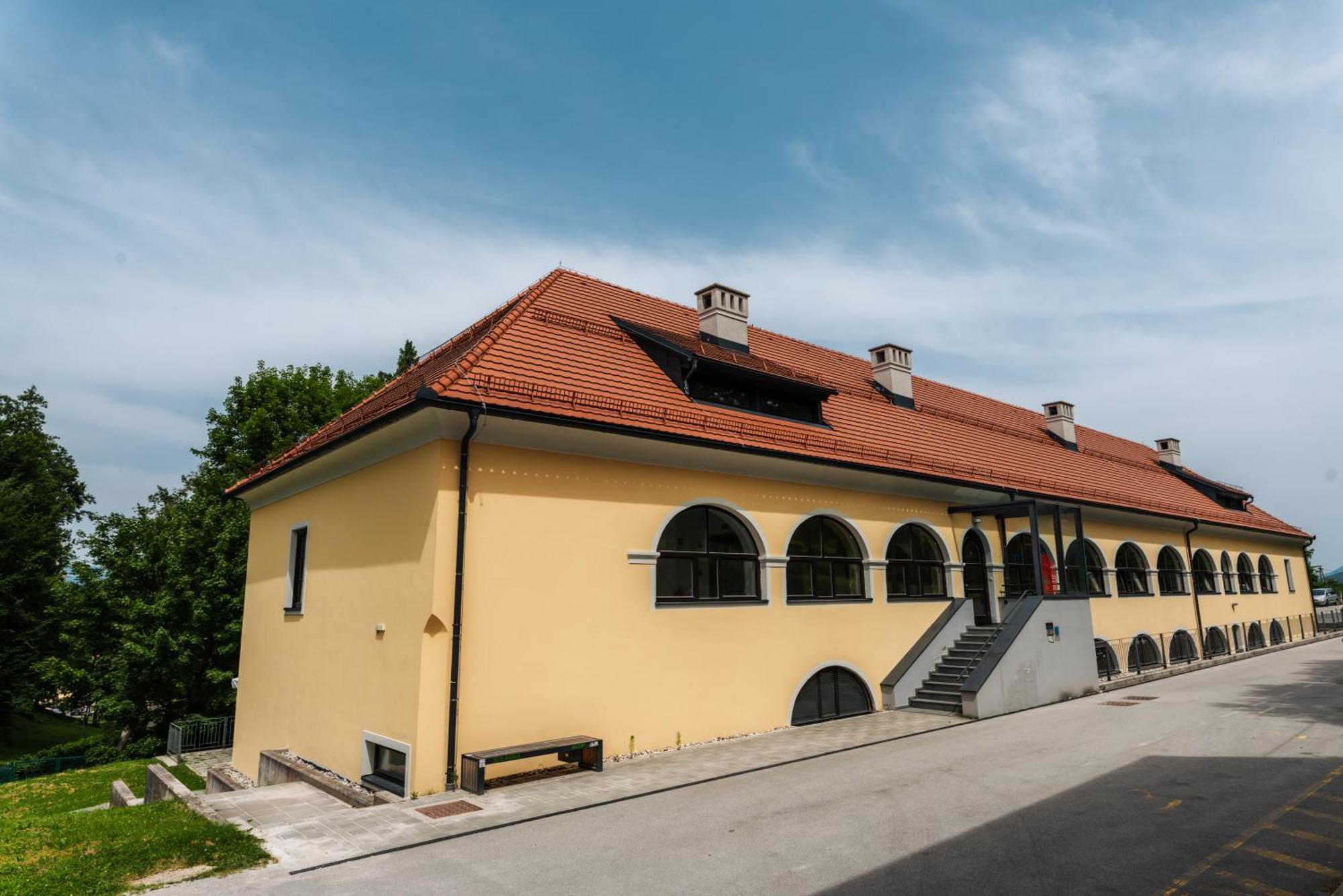 Dvorec Trebnik - Sobe Slovenske Konjice Exteriör bild