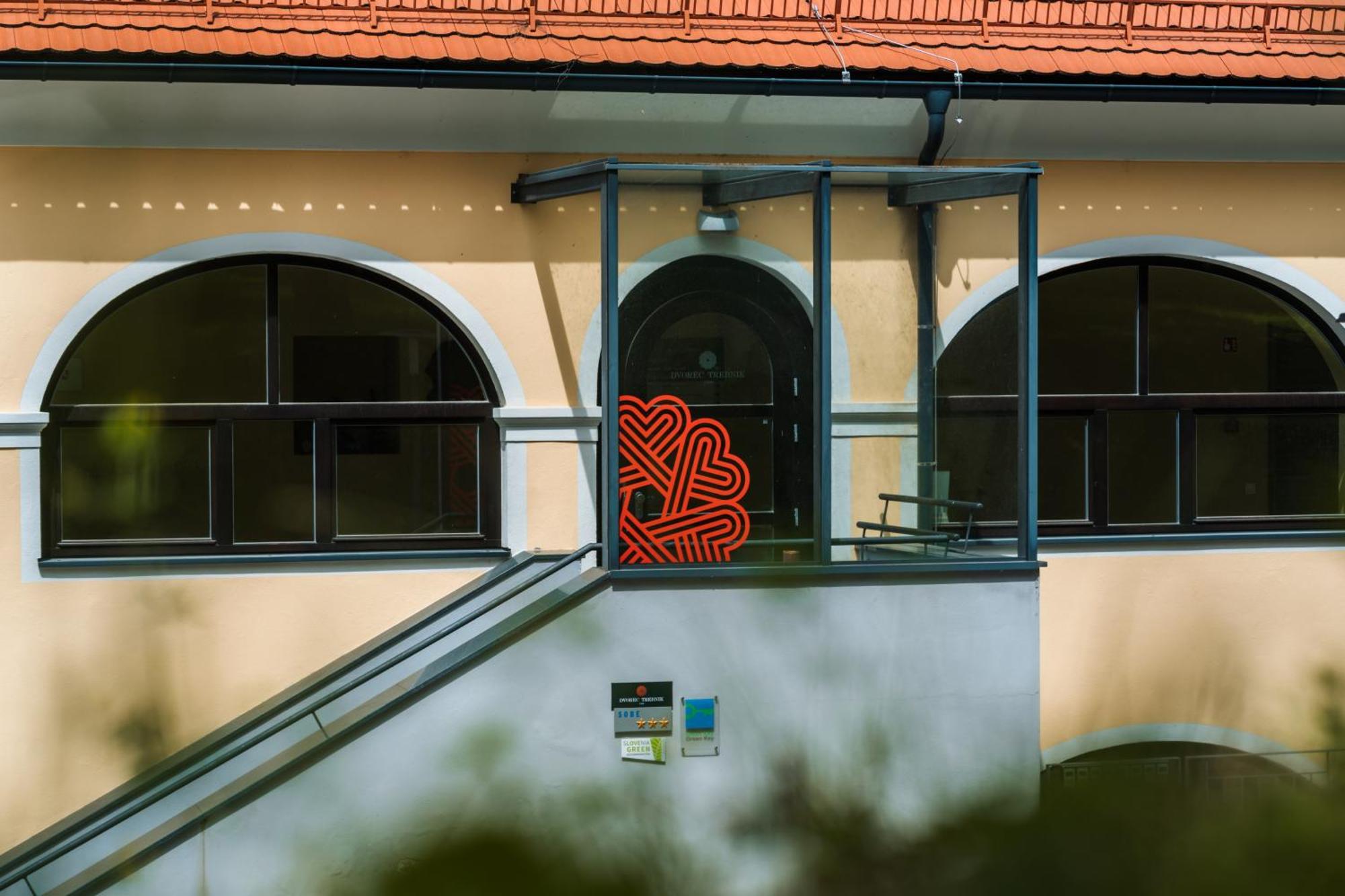 Dvorec Trebnik - Sobe Slovenske Konjice Exteriör bild